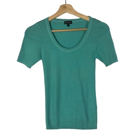 AKRIS Seafoam Green Scoop Neck Cashmere Silk Short Sleeve Top 6 - Picture 1 of 4